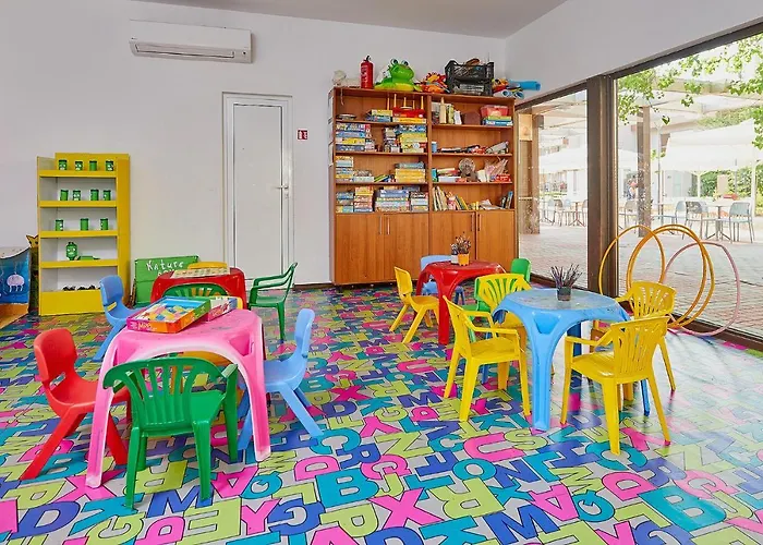 Hi Imperial 4* Sluneční pobřeží