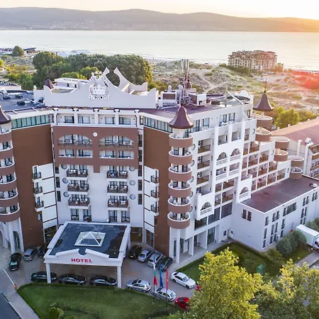 Hi Imperial 度假村 阳光海滩