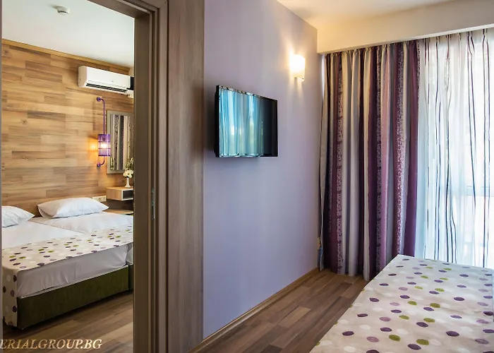 Hi Imperial Feriested