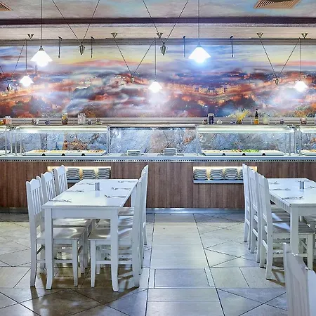 Hi Imperial Semesteranläggning (resort) 4*