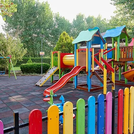 Hi Imperial Semesteranläggning (resort)