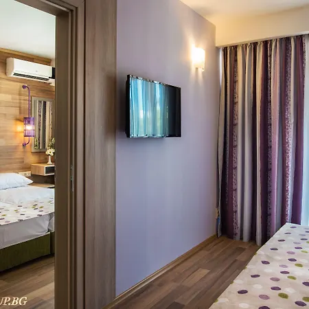 Hi Imperial リゾート