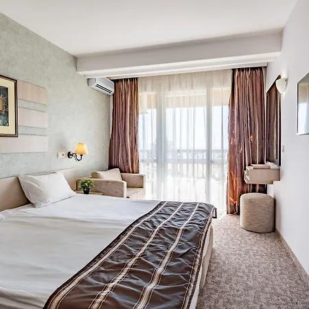 Semesteranläggning (resort) Hi Imperial