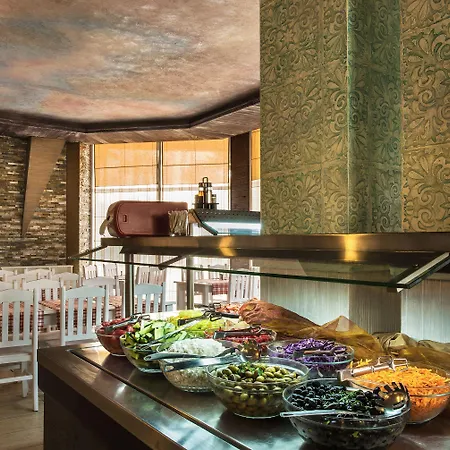 Hi Imperial منتجع 4*