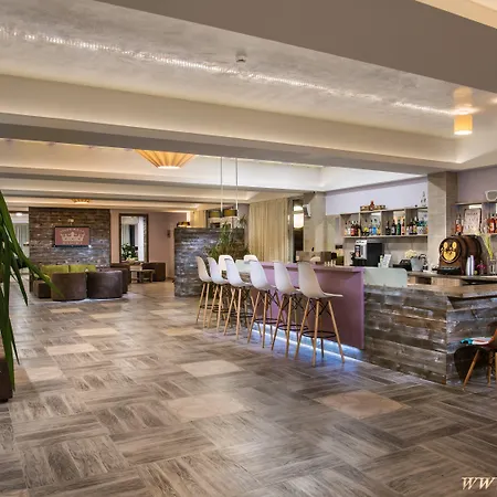 Hi Imperial Semesteranläggning (resort) Slăntjev Brjag