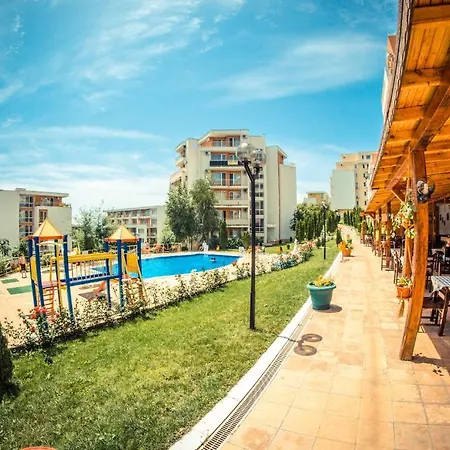 Rezort Hi Imperial 4*