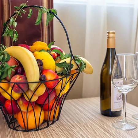 Hi Imperial 4* サニービーチ