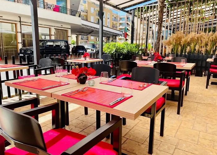 Hi Imperial منتجع 4*